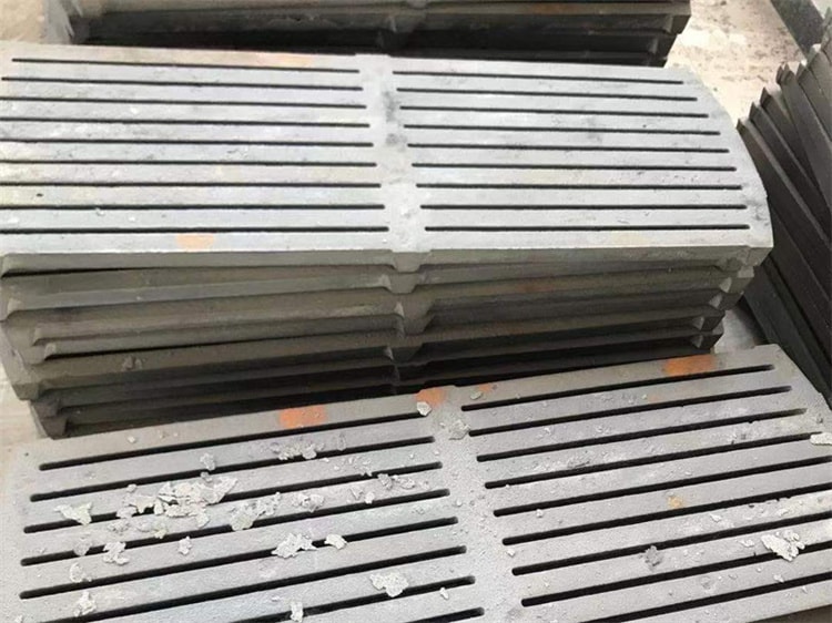 爐底（爐箅子）